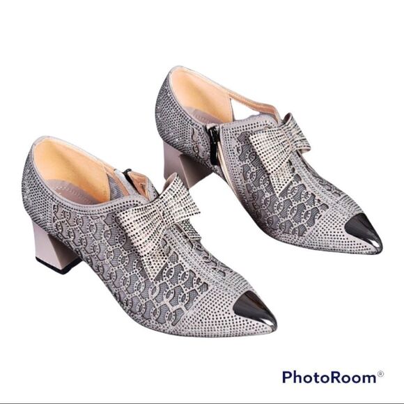 Boutique Silver Rhinestone Chunky Heel Shoe - Picture 1 of 5